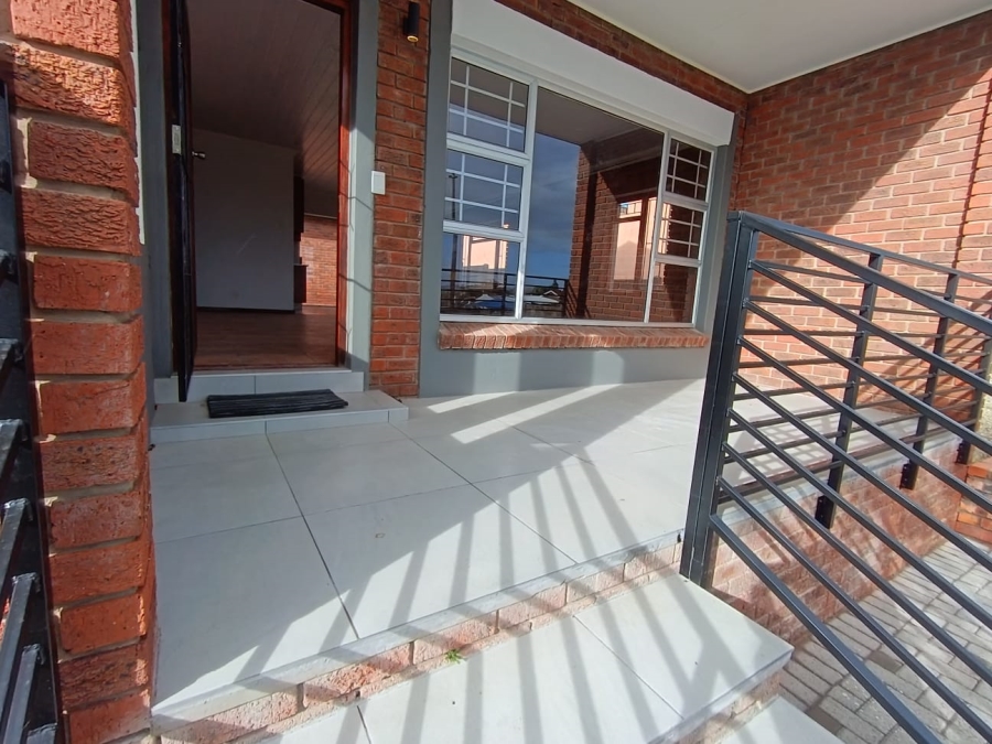 3 Bedroom Property for Sale in Heiderand Western Cape